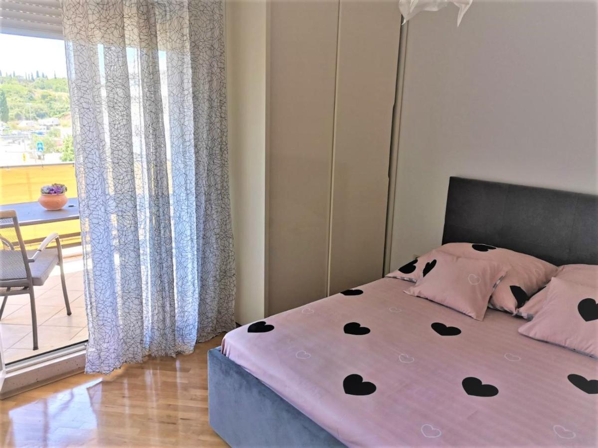 1 Apartmant & 1 Delux Room With Bathroom Дубровник Екстериор снимка