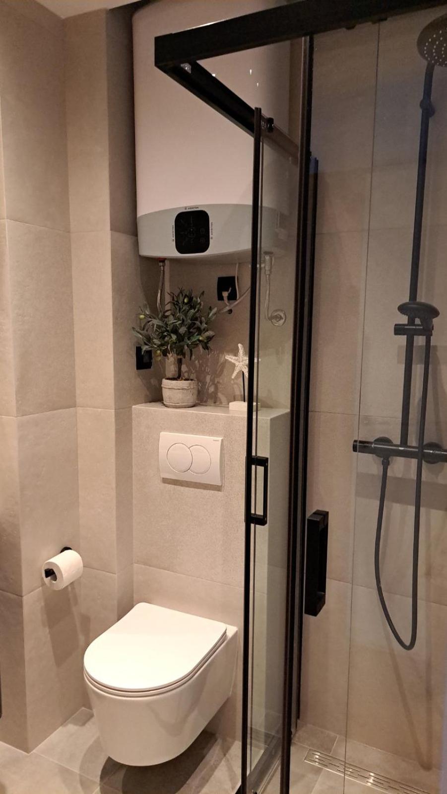 1 Apartmant & 1 Delux Room With Bathroom Дубровник Екстериор снимка
