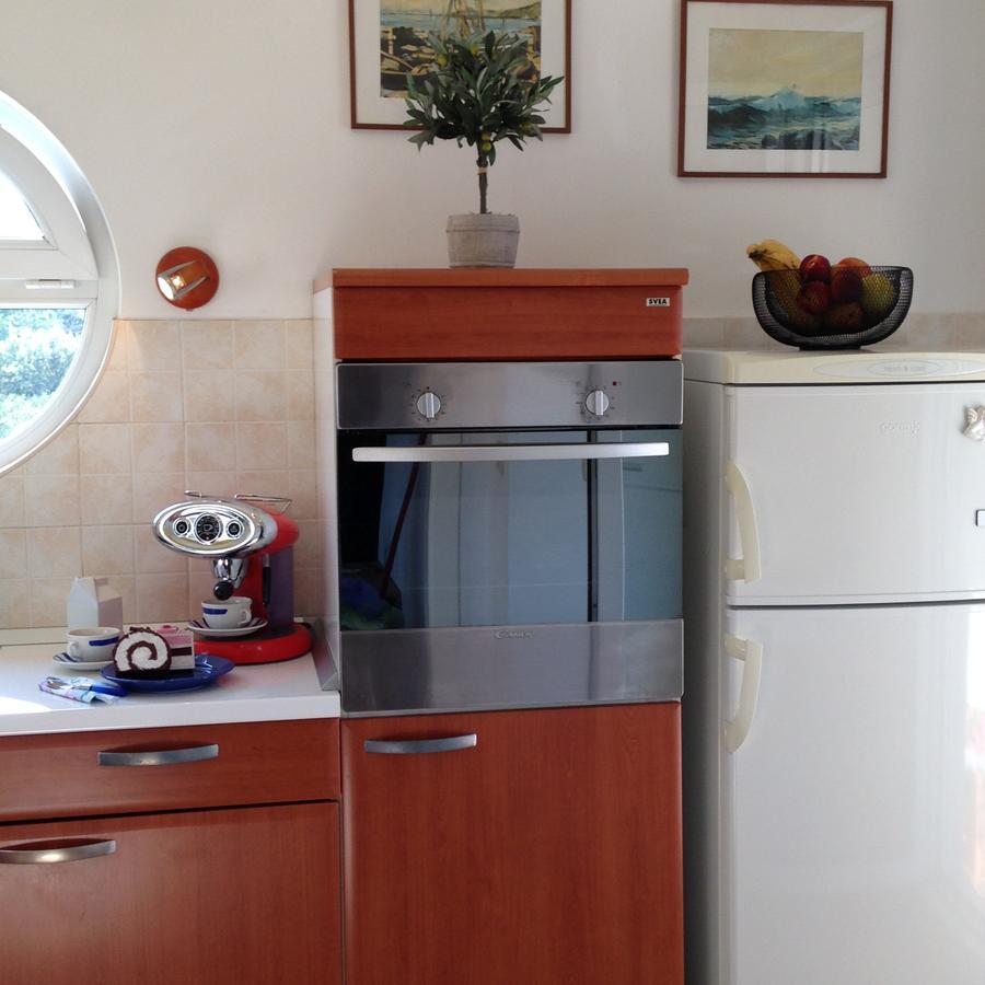 1 Apartmant & 1 Delux Room With Bathroom Дубровник Екстериор снимка